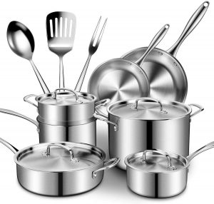 Stainless steel cookware set with sauce pan, stock pots with lids