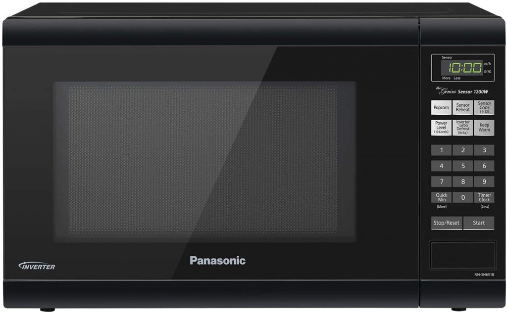 Panasonic Countertop Microwave Oven with Inverter Technology