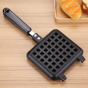 Household waffle iron for fuel gas stove