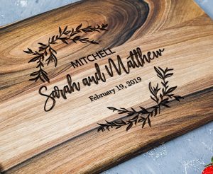 Engraved personalized cutting board