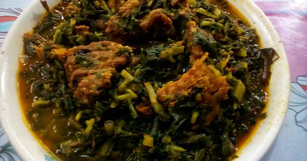how to cook Egusi soup with waterleaf