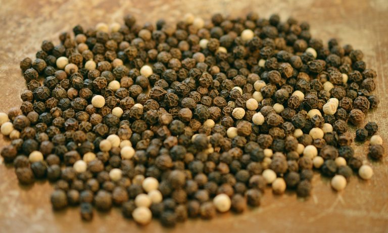 Can You Grind Peppercorns In A Food Processor?